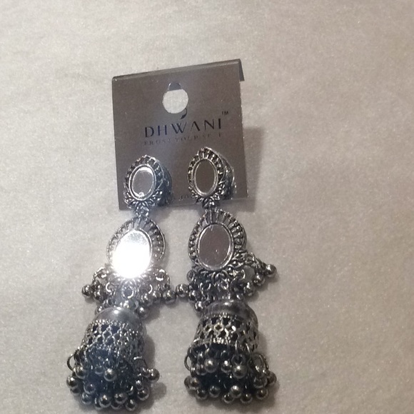 Silver color mirrored dangling earrings.(2/$18) - Picture 1 of 7